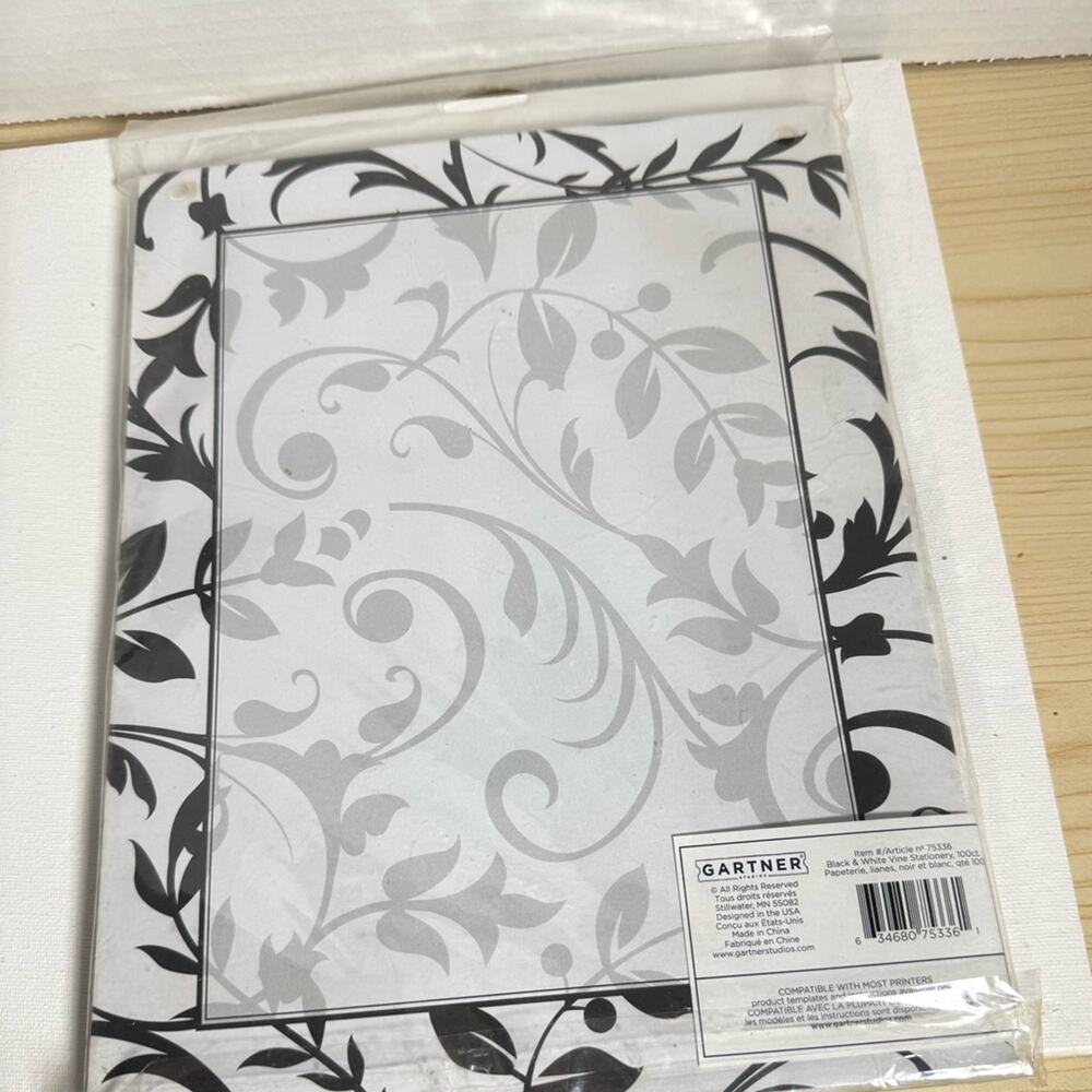 Gartner Studios Black and Gray Stationery Set - Picture 4 of 8
